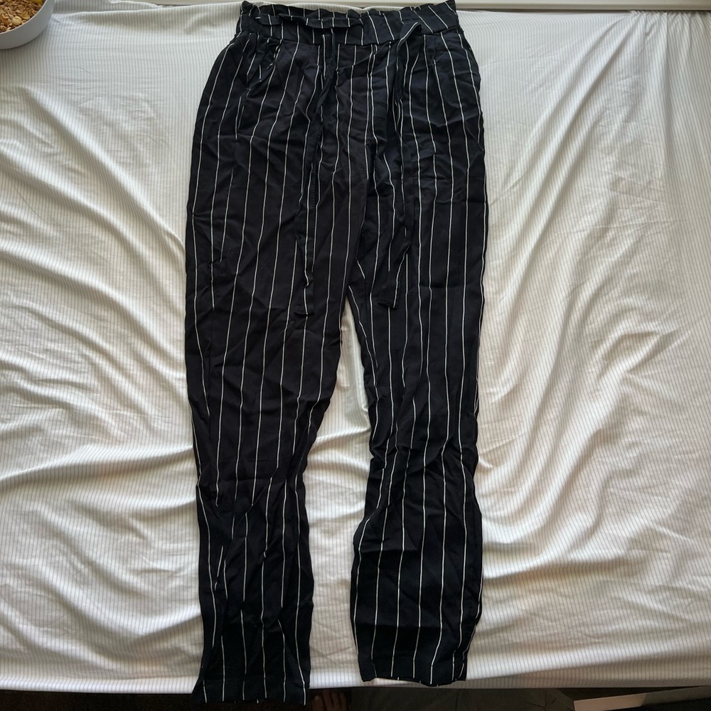 Black stripped linen tie pants